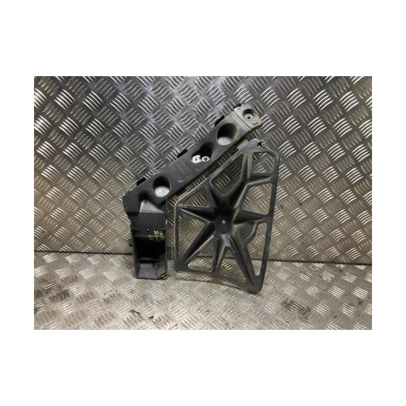 Support de pare chocs arriere RENAULT SCENIC 3 PHASE 3 d’occasion