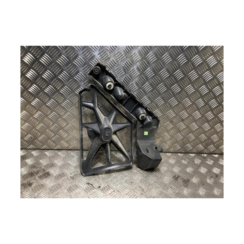 Support de pare chocs arriere RENAULT SCENIC 3 PHASE 3 d’occasion