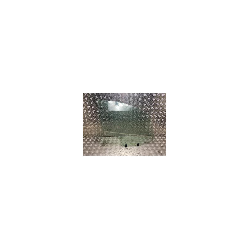 Vitre avant droit CITROEN C3 3 PHASE 2 d’occasion