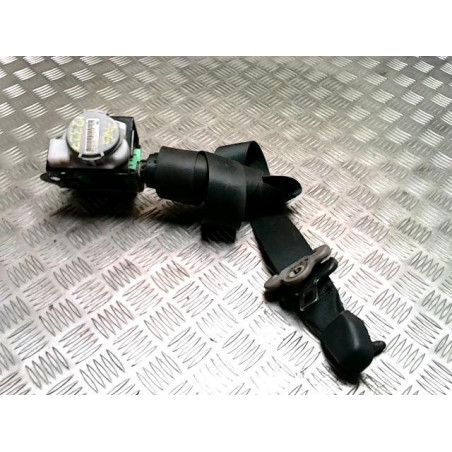 Ceinture avant gauche TOYOTA YARIS 2 PHASE 1 d’occasion