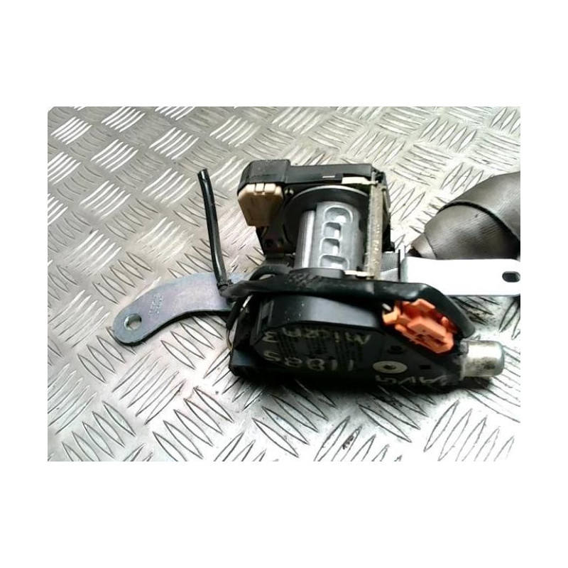 Ceinture avant gauche NISSAN MICRA 3 PHASE 1 d’occasion