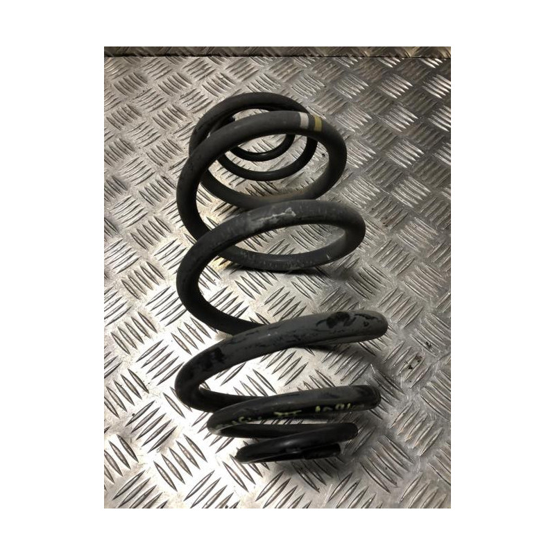 Ressort de suspension arriere RENAULT TRAFIC 3 COURT PHASE 2 d’occasion