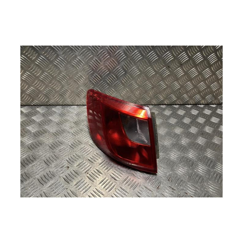 Feu arriere principal droit (feux) SEAT IBIZA 4 ST PHASE 1 BREAK d’occasion