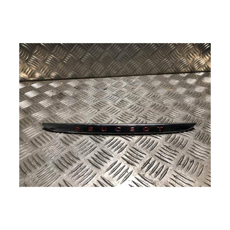 Baguette de coffre PEUGEOT 208 1 PHASE 2 d’occasion