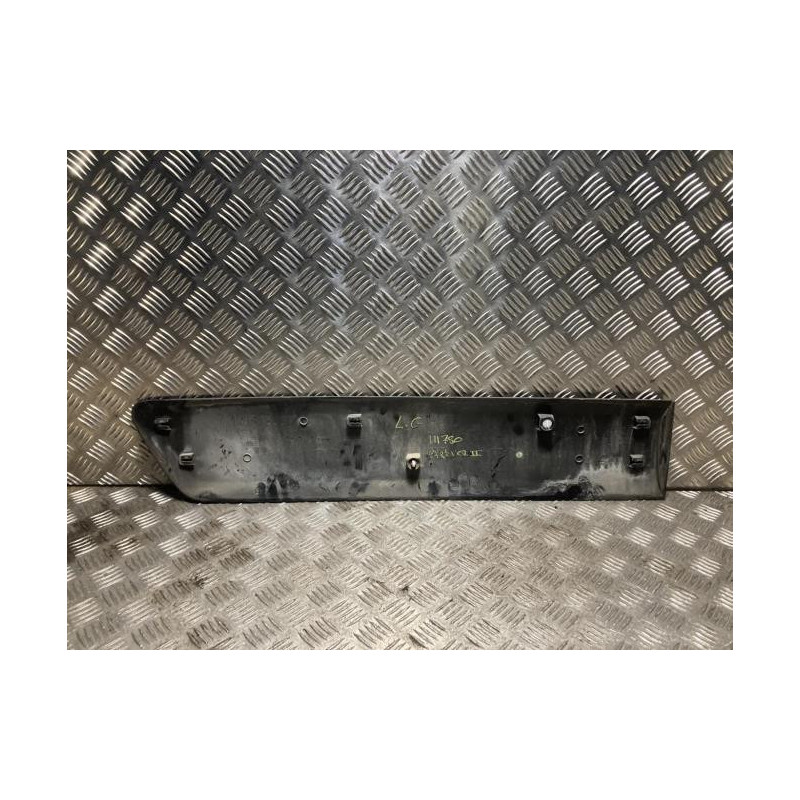 Baguette de porte arriere gauche  PEUGEOT PARTNER 2 PHASE 1 d’occasion
