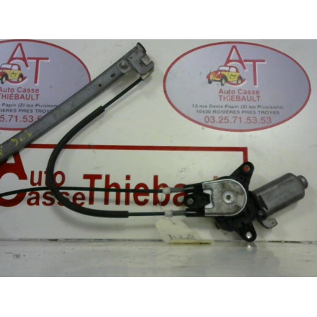 Leve vitre electrique avant droit PEUGEOT 106 PHASE 1 d’occasion