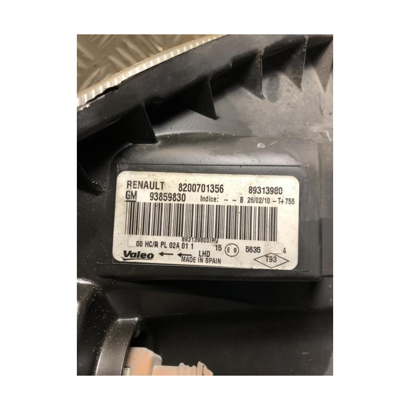 Optique avant principal droit (feux)(phare) RENAULT TRAFIC 2 PHASE 2 d’occasion