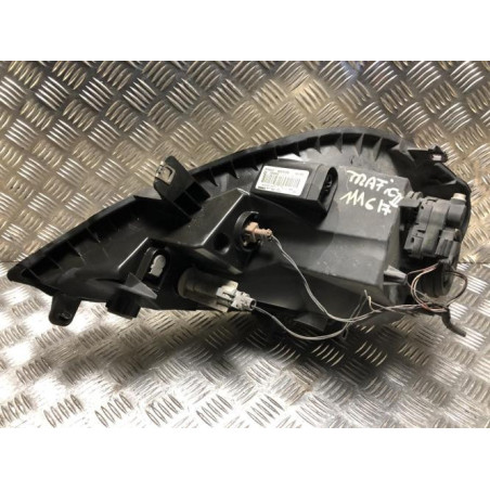 Optique avant principal droit (feux)(phare) RENAULT TRAFIC 2 PHASE 2 d’occasion