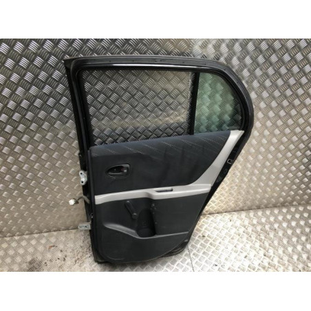 Porte arriere droit TOYOTA YARIS 2 PHASE 1 d’occasion