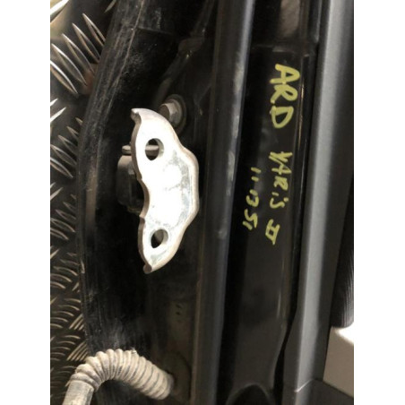 Porte arriere droit TOYOTA YARIS 2 PHASE 1 d’occasion