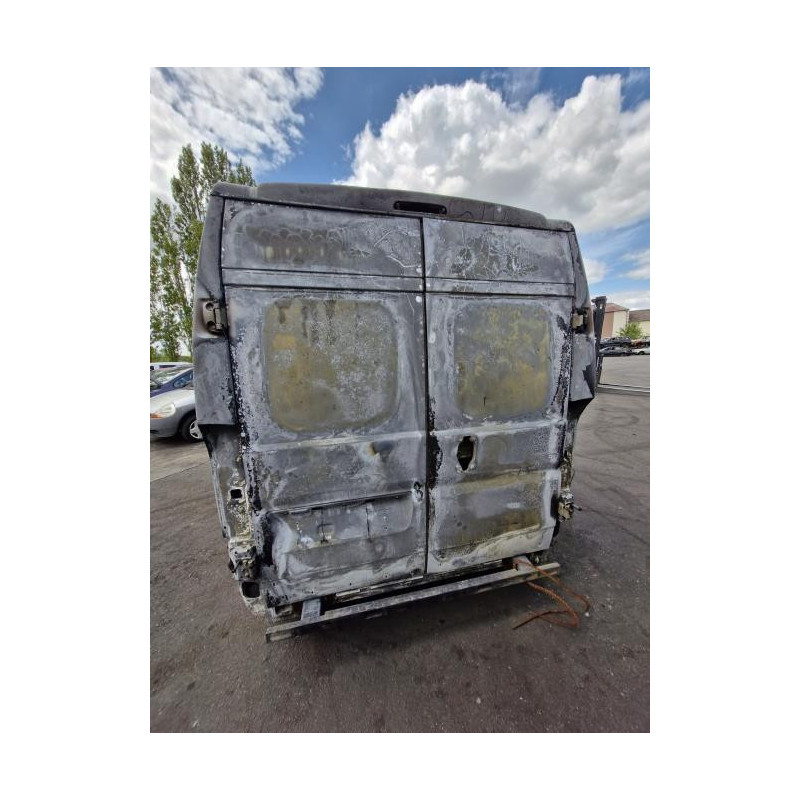 Porte de coffre droit PEUGEOT BOXER 3 PHASE 2 d’occasion