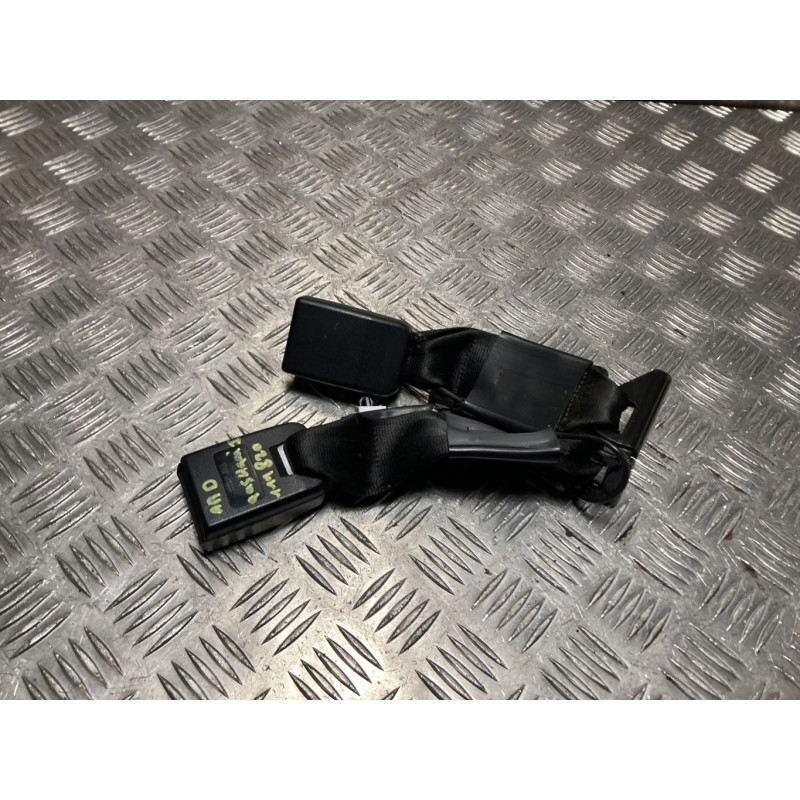 Attache ceinture arriere droit NISSAN QASHQAI 1 PHASE 2 d’occasion