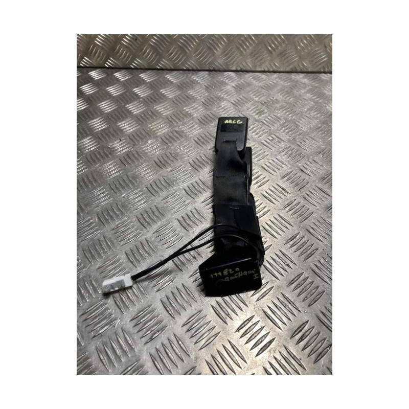 Attache ceinture arriere centrale NISSAN QASHQAI 1 PHASE 2 d’occasion
