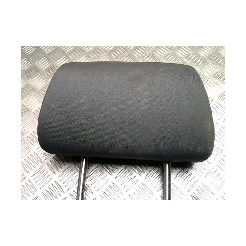 Appui tete avant VOLKSWAGEN POLO 4 PHASE 1 d’occasion