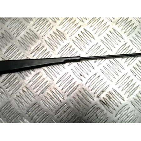 Bras essuie glace avant gauche PEUGEOT 207 PHASE 2 d’occasion