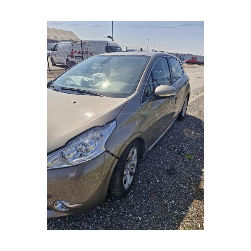 Bras essuie glace avant gauche PEUGEOT 208 1 PHASE 1 d’occasion