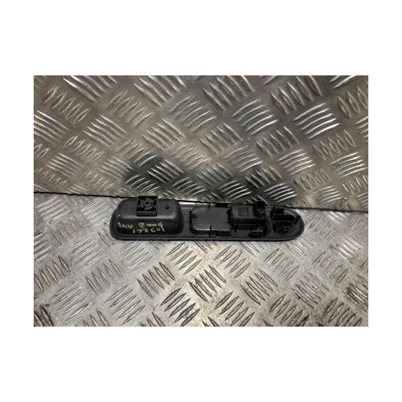 Interrupteur de leve vitre avant droit PEUGEOT 5008 1 PHASE 1 d’occasion