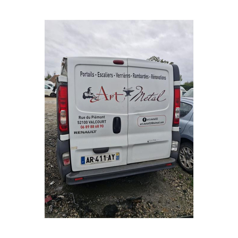 Armature avant, Masque avant RENAULT TRAFIC 2 PHASE 2 d’occasion