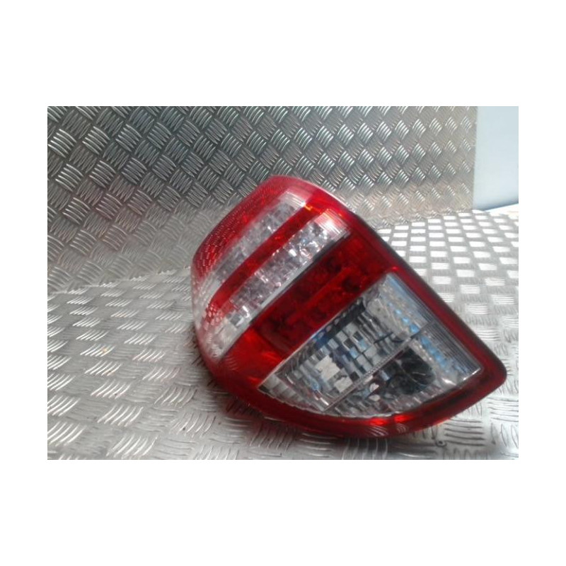 Feu arriere principal gauche (feux) TOYOTA RAV4 3 PHASE 3 d’occasion