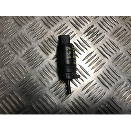 Pompe lave glace avant BMW SERIE 3 E91 TOURING PHASE 1 BREAK d’occasion