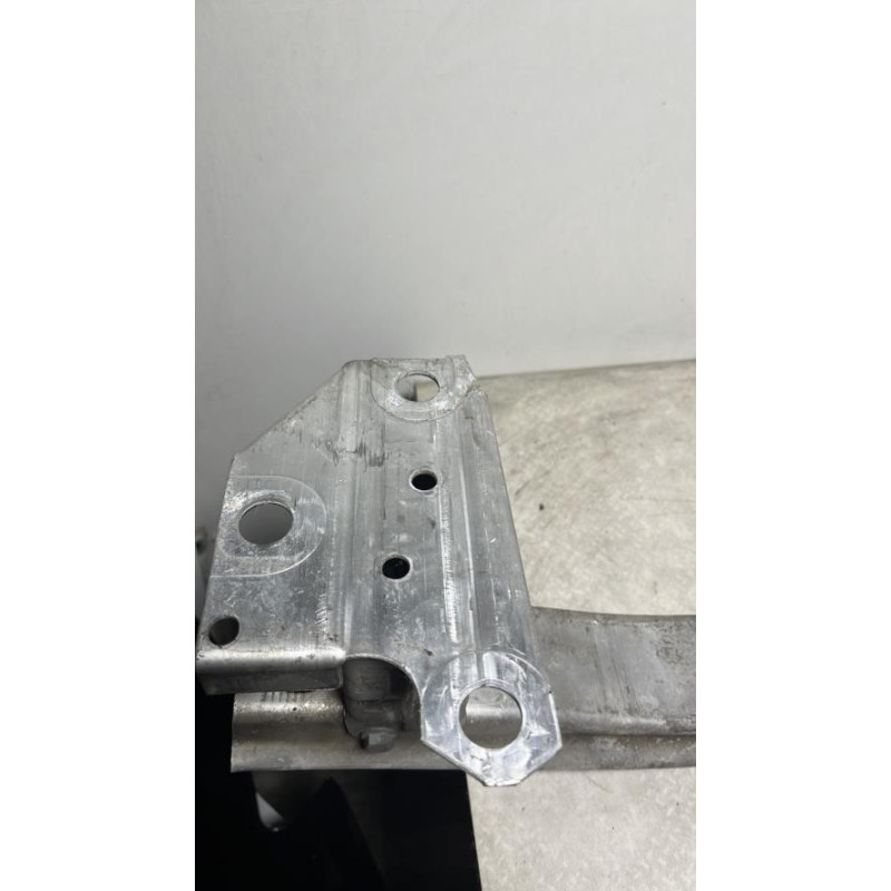 Renfort pare choc avant (traverse) RENAULT CLIO 3 PHASE 1 d’occasion
