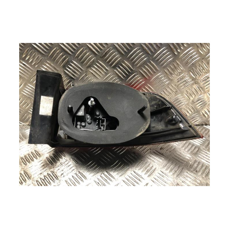 Feu arriere principal gauche (feux) RENAULT LAGUNA 2 PHASE 2 d’occasion