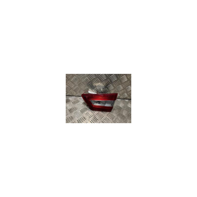 Feu arriere secondaire droit (feux) RENAULT CLIO 4 PHASE 2 d’occasion