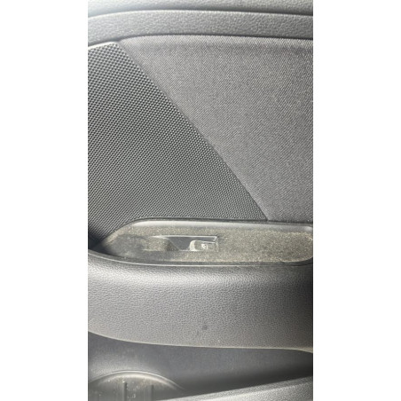 Panneau de porte avant droit AUDI A3 3 SPORTBACK PHASE 2 d’occasion