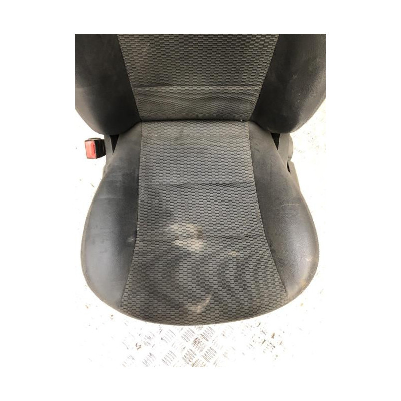 Siege avant gauche MERCEDES CLASSE A 169 PHASE 2 d’occasion