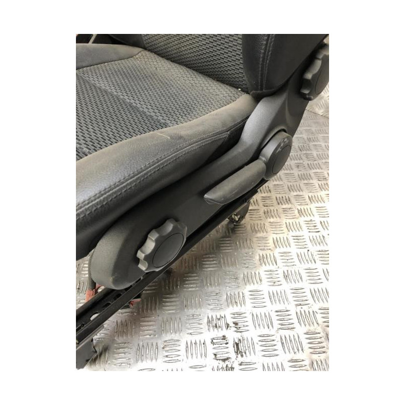 Siege avant gauche MERCEDES CLASSE A 169 PHASE 2 d’occasion