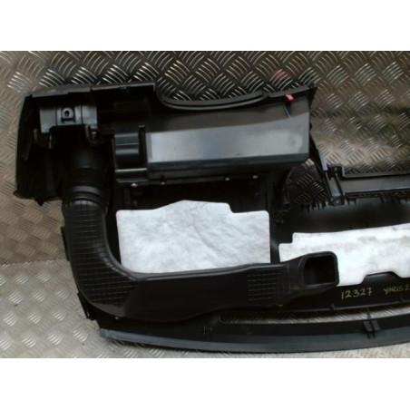 Tableau de bord TOYOTA YARIS 2 PHASE 1 d’occasion