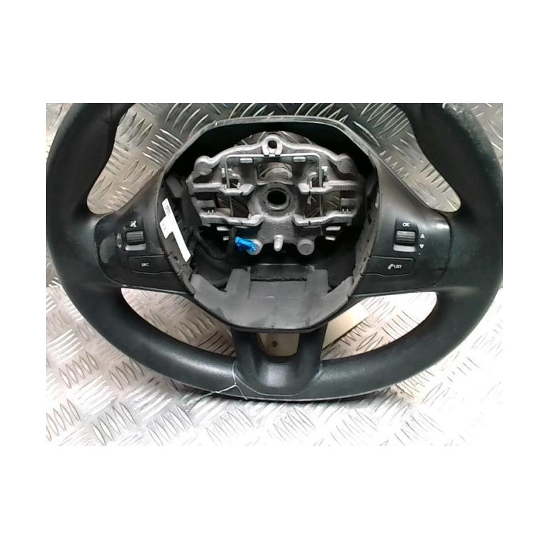 Volant PEUGEOT 208 1 PHASE 2 d’occasion