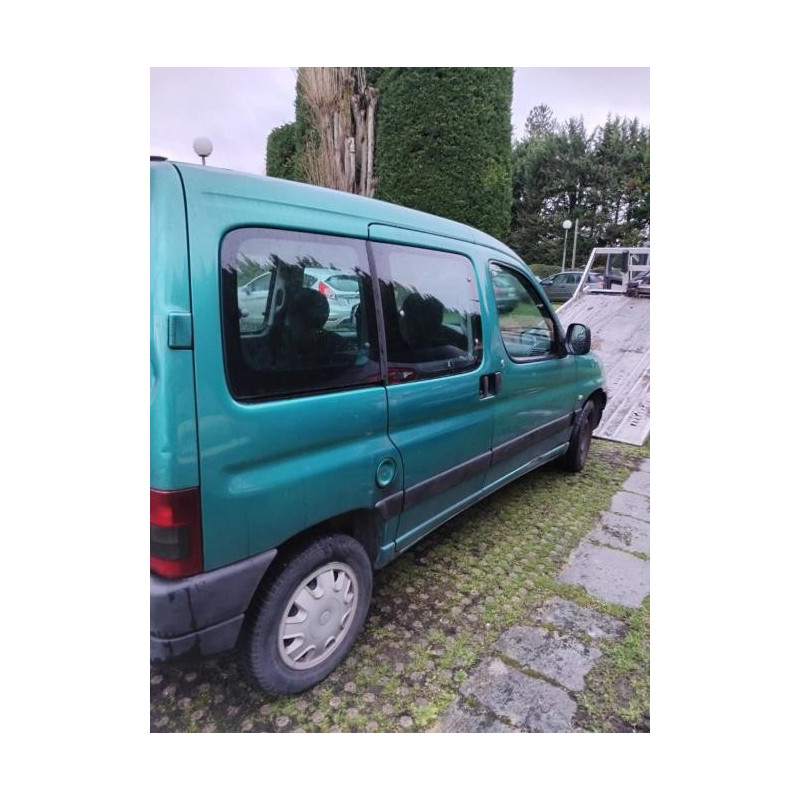 Calandre PEUGEOT PARTNER 1 PHASE 1 d’occasion