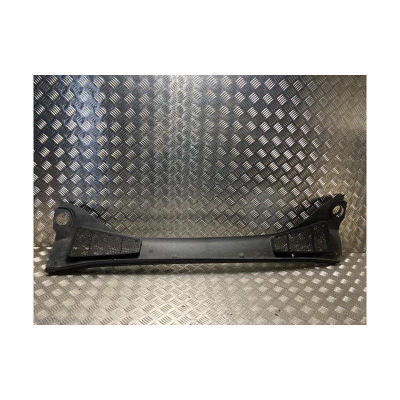 Baie de pare brise FORD FOCUS 3 PHASE 1 d’occasion