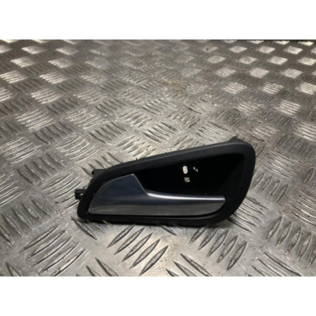 Poignee interieur arriere gauche FORD FOCUS 3 PHASE 1 d’occasion