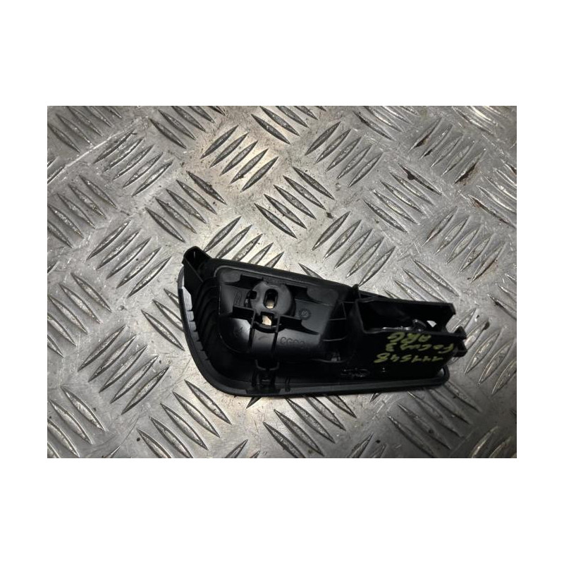Poignee interieur arriere gauche FORD FOCUS 3 PHASE 1 d’occasion