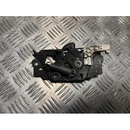 Serrure de capot FORD FOCUS 3 PHASE 1 d’occasion