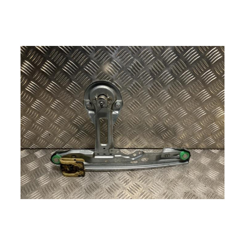 Leve vitre mecanique arriere gauche FORD FOCUS 3 PHASE 1 d’occasion