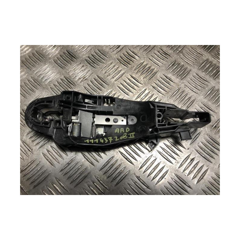 Support poignee porte arriere droite PEUGEOT 208 2 d’occasion