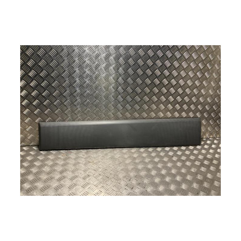 Baguette de porte arriere gauche  RENAULT TRAFIC 2 PHASE 2 d’occasion