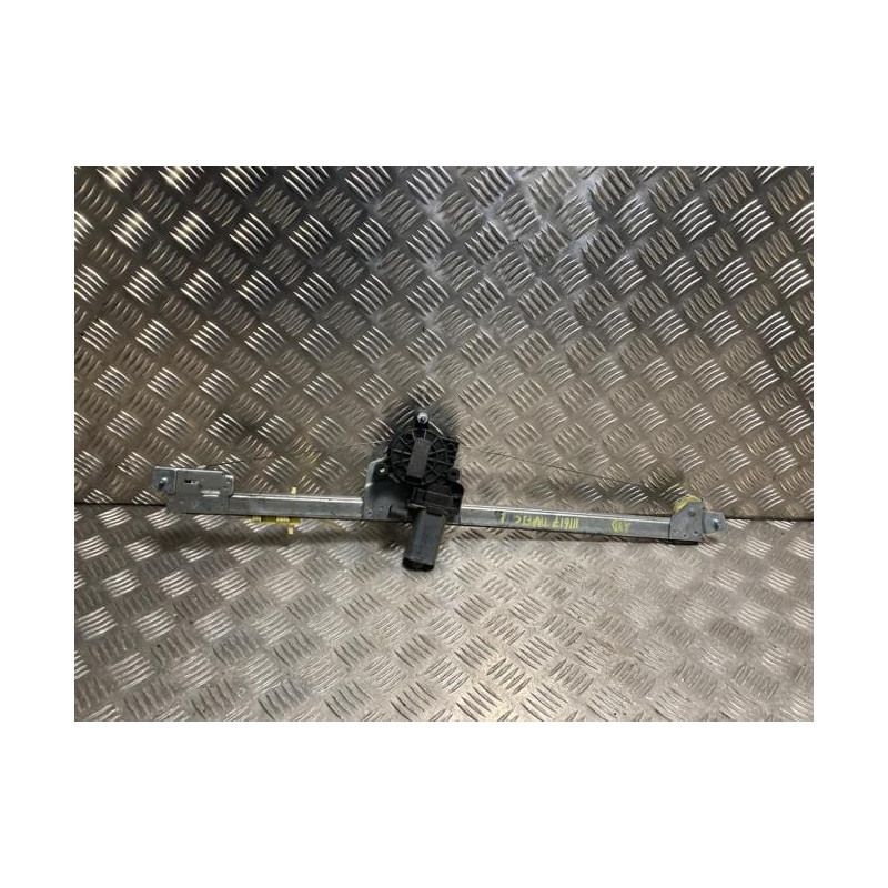 Mecanisme de leve vitre electrique avant droit RENAULT TRAFIC 2 PHASE 2 d’occasion