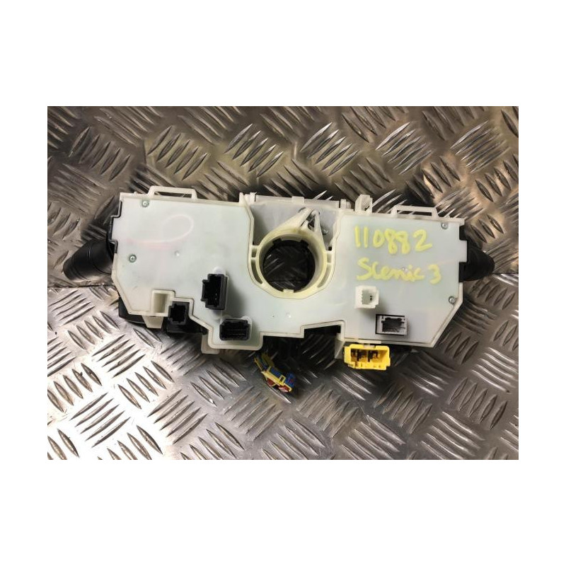Com (Bloc Contacteur Tournant+Commodo Essuie Glace+Commodo Phare) RENAULT SCENIC 3 PHASE 3 d’occasion
