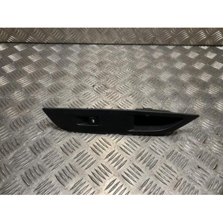 Interrupteur de leve vitre avant droit PEUGEOT 208 2 d’occasion