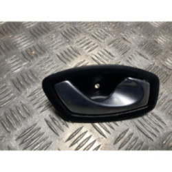 Poignee interieur avant droit RENAULT CLIO 4 PHASE 1 d’occasion