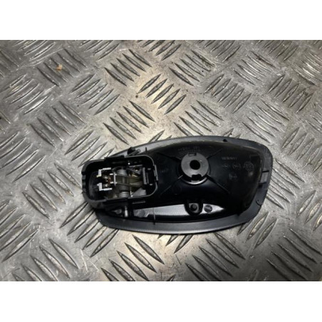 Poignee interieur avant droit RENAULT CLIO 4 PHASE 1 d’occasion