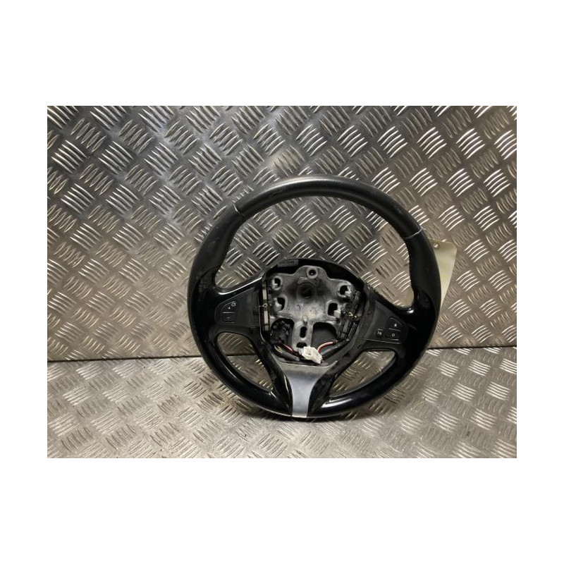Volant RENAULT CLIO 4 PHASE 1 d’occasion