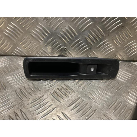 Interrupteur de leve vitre arriere droit RENAULT SCENIC 3 PHASE 3 d’occasion
