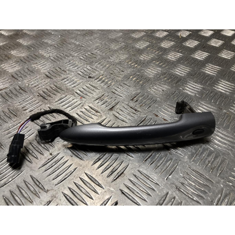 Poignee porte avant gauche RENAULT SCENIC 3 PHASE 3 d’occasion