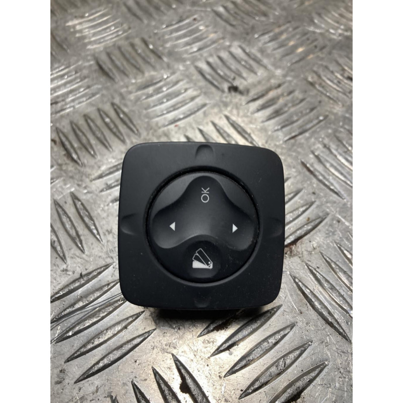 Bouton/Interrupteur RENAULT SCENIC 3 PHASE 3 d’occasion