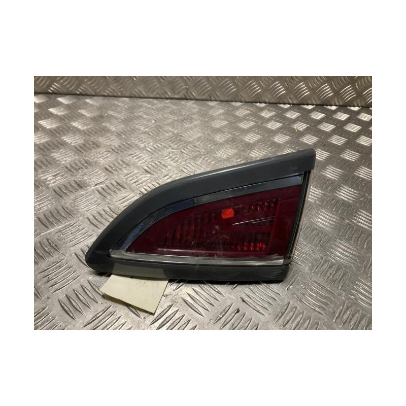 Feu arriere secondaire droit (feux) RENAULT SCENIC 3 PHASE 3 d’occasion